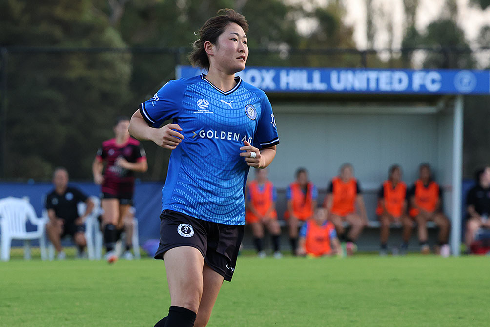 Box Hill United FCでプレーする土居明日香選手