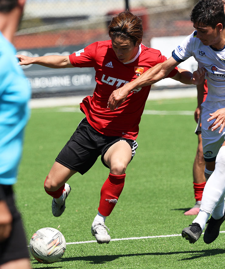 Lalor United Sloga FCでプレーする江草舜辰選手